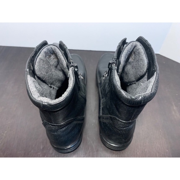 Clarks Collection Black Combat Style Leather Boots Size 8M - Picture 9 of 16